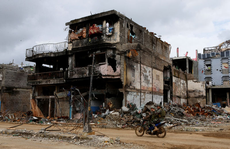 Cảnh tan hoang như tận thế ở thành phố Philippines bị IS nghiền nát